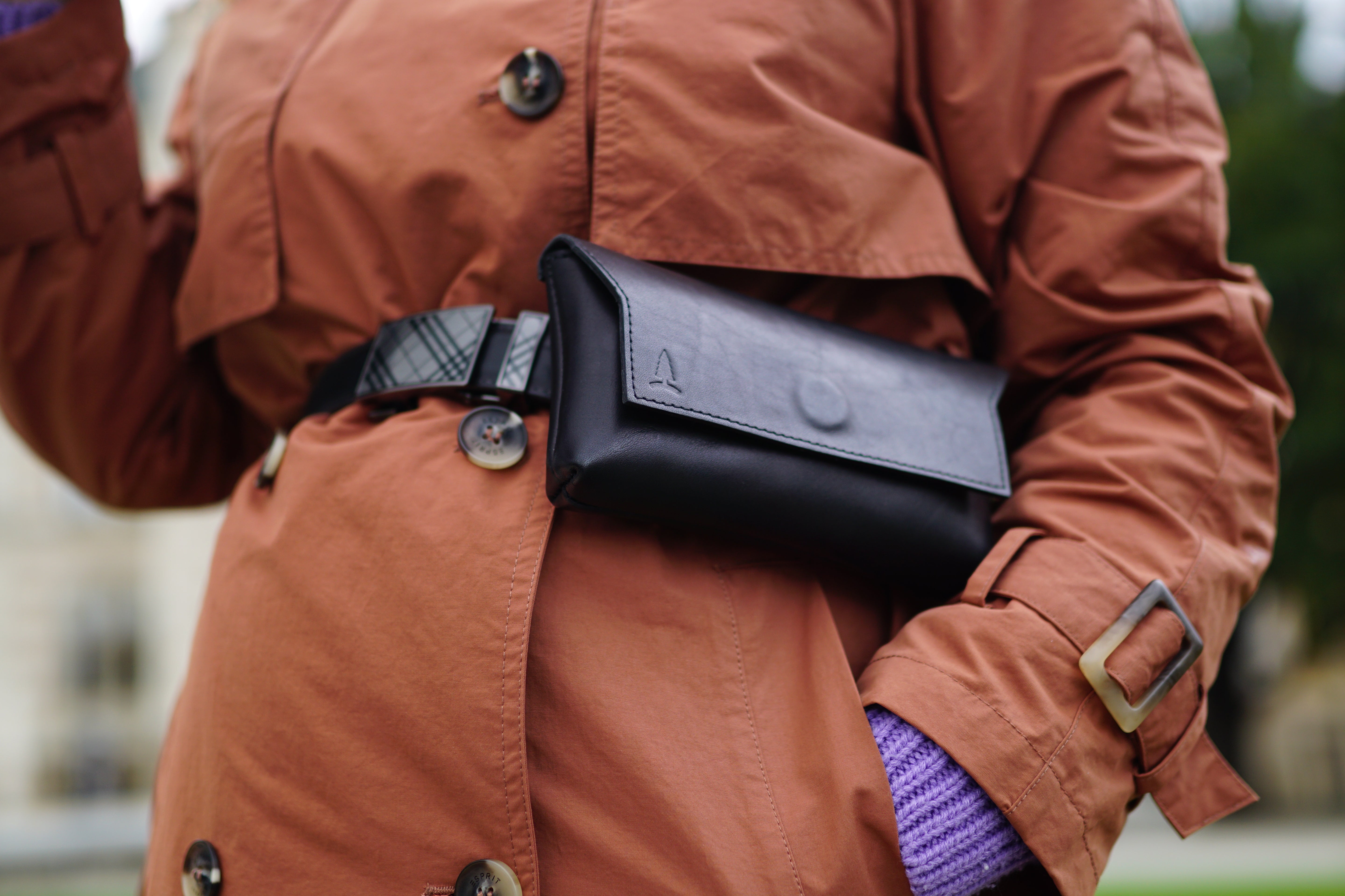 Stijlvolle zwarte set voor dames Noir - riem en handtas